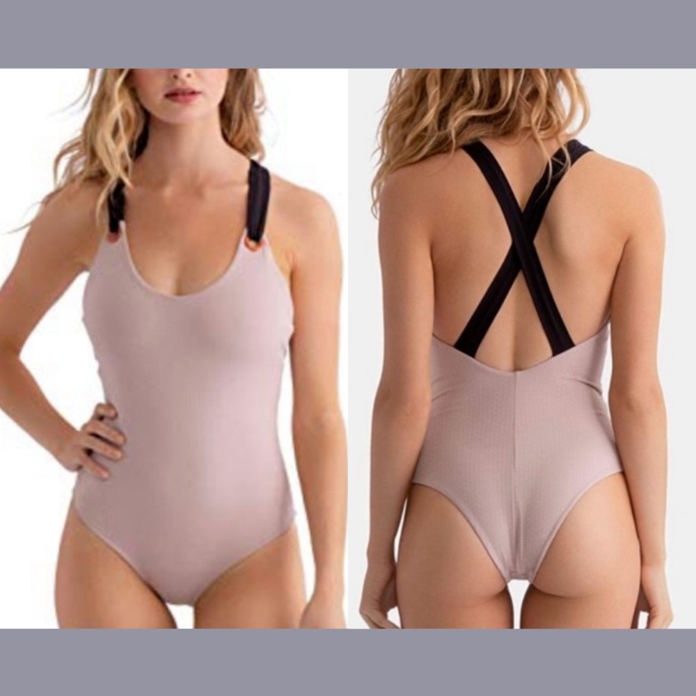 NWT Tavik [ Large ] Axel‎ Matte Geo One Piece Swimsuit in Clay/Blue